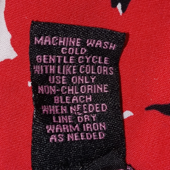 Signature by Robbie Bee Skirt Size 6P White Red Black Floral Pleats Zipper - Picture 4 of 12